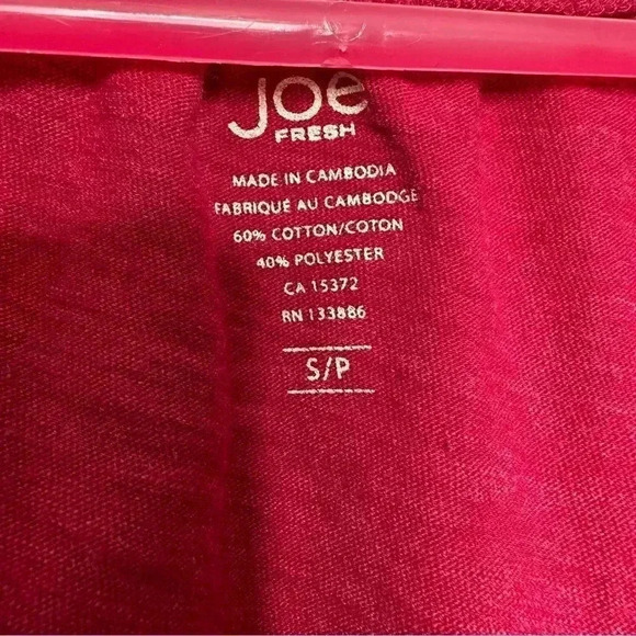 Joe Fresh T-Shirt Elastic Boat Neck Flowers Reddish Pink Size  Small - Picture 7 of 16
